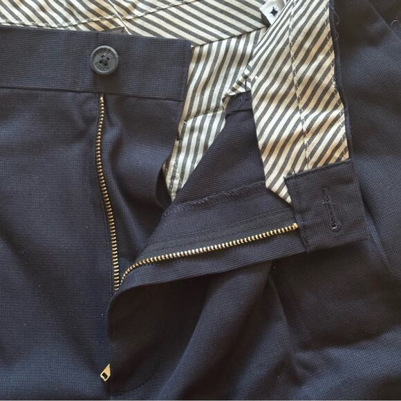 NWT Denver Hayes navy blue pleated front no iron dress pants size 36 x 32 b14 - Picture 5 of 6